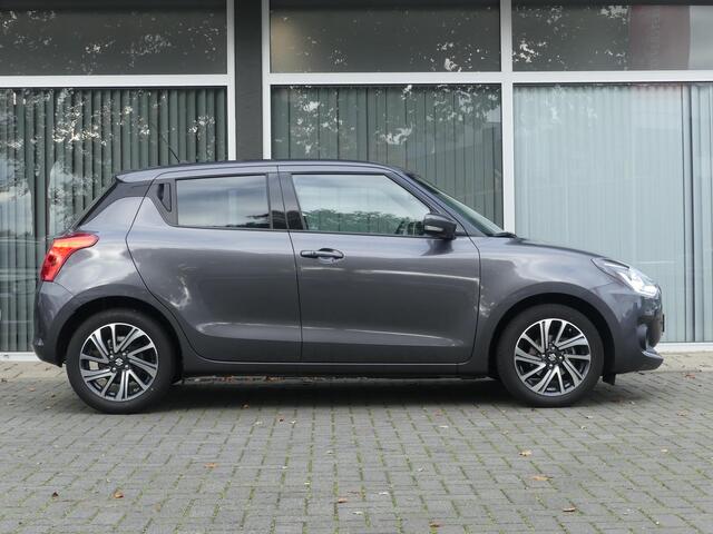 Suzuki SWIFT 1.2 Style Smart Hybrid 100% Dealer o.h., Cruise & climate control, Apple Carpl/Andr Auto, camera, park. Sensor achter
