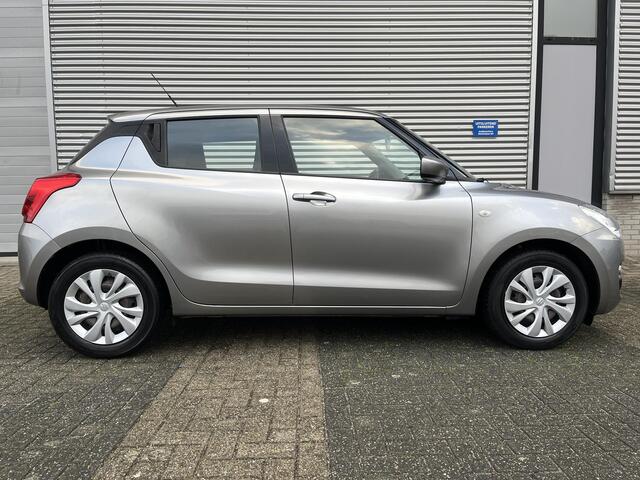 Suzuki SWIFT 1.2 Comfort Smart Hybrid | Dealeronderhouden | Airco | Lage KM-stand | Bluetoothverbinding