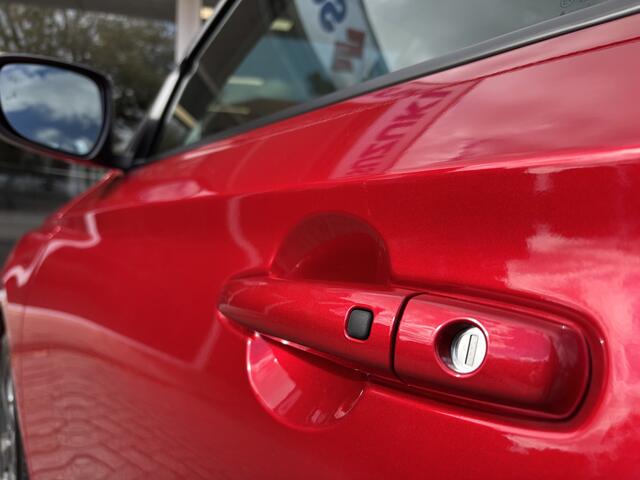 Suzuki SWIFT 1.2 Style Smart Hybrid