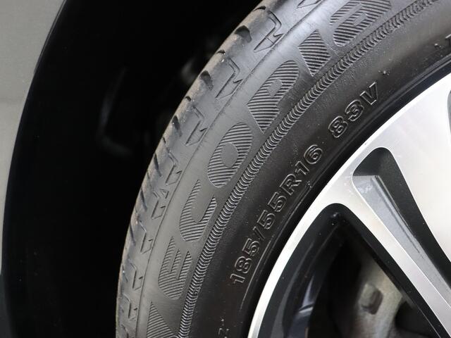 Suzuki SWIFT 1.2 Style Smart Hybrid | Achteruitrijcamera | Lichtmetalen velgen |