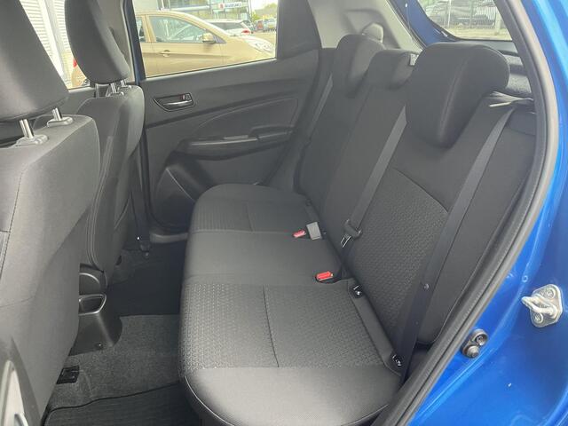 Suzuki SWIFT 1.2 Style Smart Hybrid CVT Automaat | Fabrieksgarantie tot 1-2028 | Origineel NL auto | Zeer Lage KM-stand | Apple Carplay & Android Auto draadloos | Dealeronderhouden