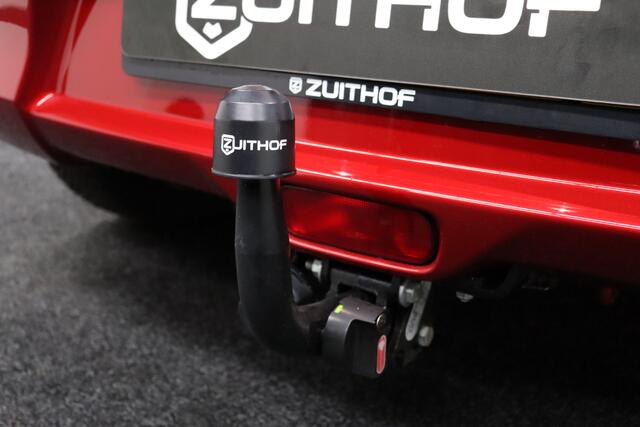 Suzuki SWIFT 1.2 Automaat Select Smart Hybrid | Adaptive-cruise | Afneembare Trekhaak | Airco | Navigatie | Apple Carplay & Android Auto | Dodehoekdetectie | Stoelverwarming | LM Velgen | All-season Banden