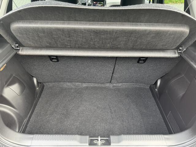 Suzuki SWIFT 1.2 Style Smart Hybr