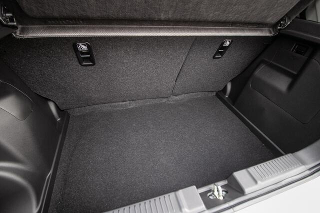 Suzuki SWIFT 1.2 Style Smart Hybrid - Navi | Carplay | Camera