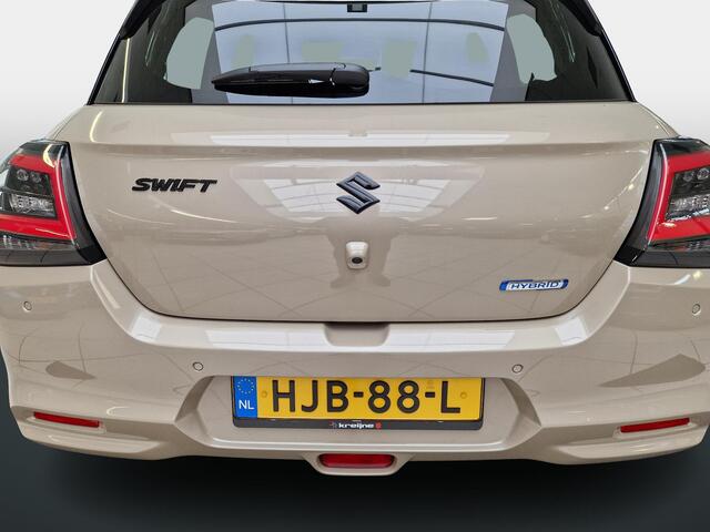 Suzuki SWIFT 1.2 Style Smart Hybrid | Black Rhino pack