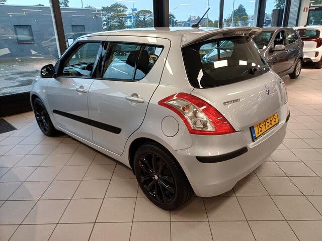 Suzuki SWIFT 1.2 Bandit EASSS MEER FOTO'S VOLGEN