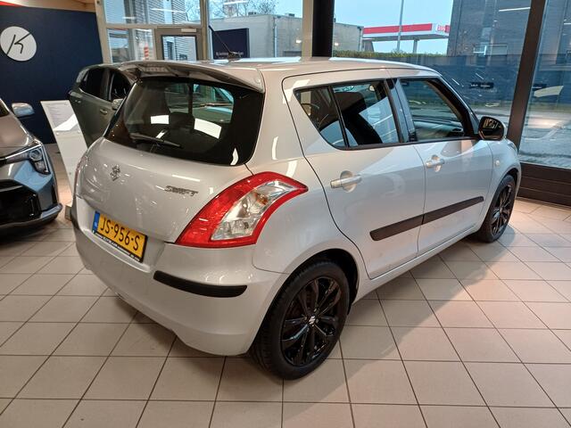Suzuki SWIFT 1.2 Bandit EASSS MEER FOTO'S VOLGEN