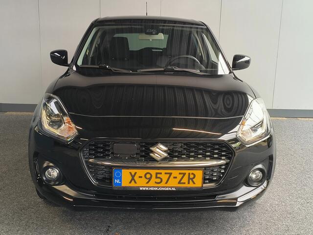 Suzuki SWIFT 1.2 Select Smart Hybrid uit 2023 Rijklaar + 12 maanden Bovag-garantie Henk Jongen Auto's in Helmond, al 50 jaar service zoals 't hoort!