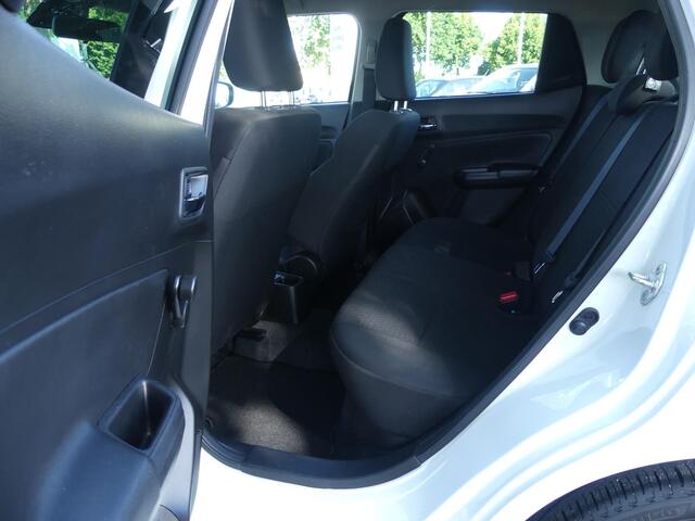 Suzuki SWIFT 1.2 Select Smart Hybrid Trekhaak, Cruise Control, Apple Carplay, Android Auto, Navigatie, Achterspoiler