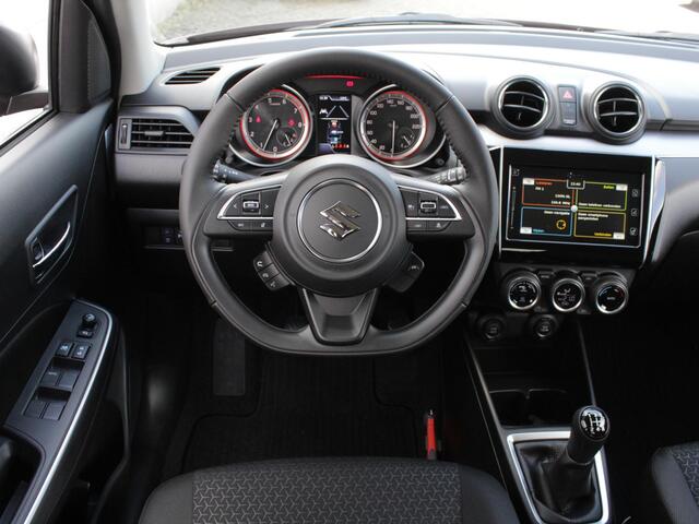 Suzuki SWIFT 1.2 Style Smart Hybrid Automaat | Navi | Adap. Cruise | Clima | Park sens | Lm-Velgen