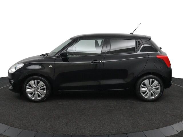 Suzuki SWIFT 1.2 Select | Stoelverwarming | Navigatie | Achteruitrijcamera | Lichtmetalen Velgen |