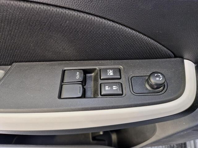 Suzuki SWIFT 1.2 Select Smart Hybrid