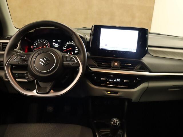 Suzuki SWIFT 1.2 Style Smart Hybrid - CLIMATE CONTROL - NAVIGATIE - PARKEERSENSOREN ACHTER - 16 INCH LICHT METALEN VELGEN - VREDESTEIN 4 SEIZOENENBANDEN - 4 X ELEKTRISCHE RAMEN - KEYLESS ENTRY/ START - CAMERA - VOORSTOELEN VERWARMD - DODEHOEK DETECTIE
