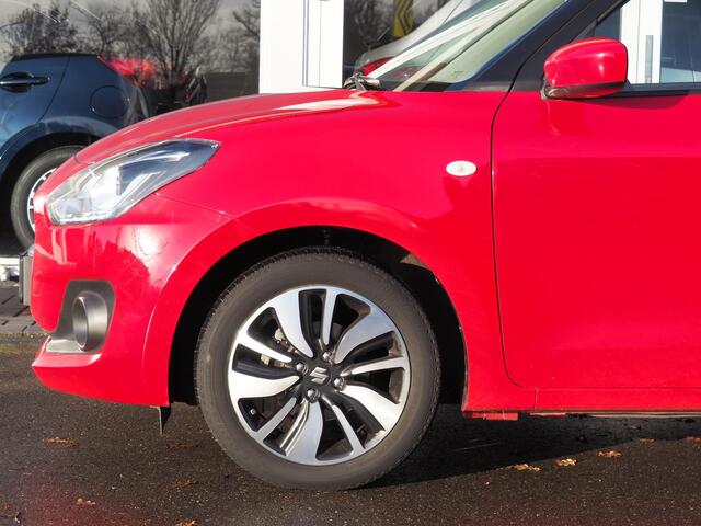 Suzuki SWIFT 1.2 Style Smart Hybrid
