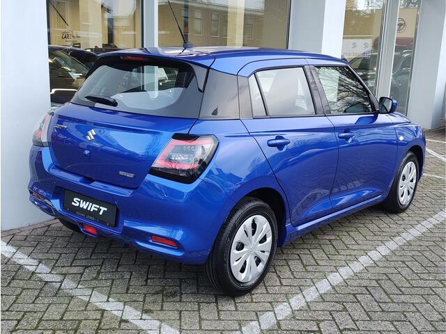 Suzuki SWIFT 1.2 COMFORT SMART HYBRID Beschikbaar! | Met 6 JAAR GARANTIE! | Inclusief ¤ 1.750,- Voorraad Voordeel