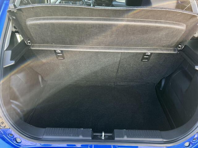 Suzuki SWIFT 1.2 Select Smart Hybrid RIJKLAAR | Navigatie | Camera | Airco | Cruise Control Adaptief