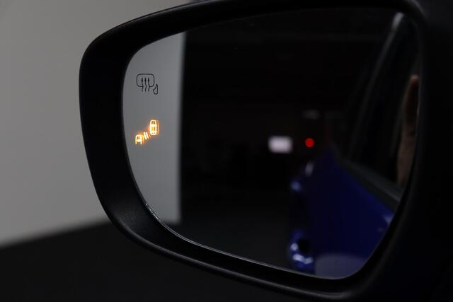 Suzuki SWIFT 1.2 Style Smart Hybrid | ¤ 4.600,- Demo voordeel! | Navigatie | Adaptive-cruise | Apple Carplay & Android Auto | Parkeerhulp | Camera | Keyless | Dodehoekdetectie