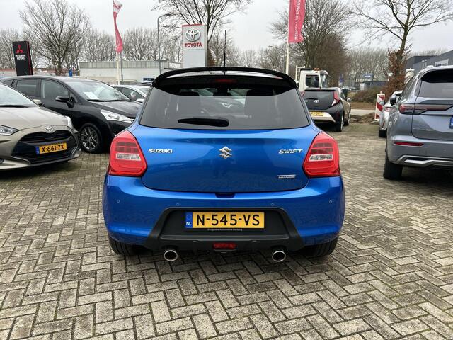 Suzuki SWIFT 1.2 Style Smart Hybrid RIJKLAAR | Navigatie | Climate Control | Cruise Control | Camera | Dubbele Uitlaat