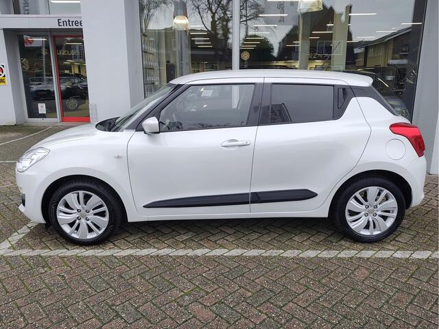 Suzuki SWIFT 1.2 SELECT AUTOMAAT Navigatie | Camera | All Seasonbanden