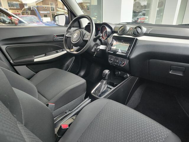 Suzuki SWIFT 1.2 SELECT AUTOMAAT Navigatie | Camera | All Seasonbanden