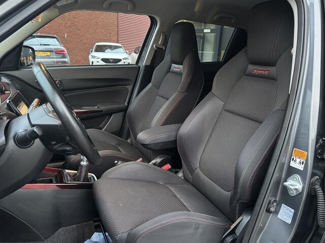 Suzuki SWIFT 1.4 Sport // 140 PK!! // ADAPTIVE CRUISE // CLIMA // STOELVERWARMING // KEY -LESS // LED //