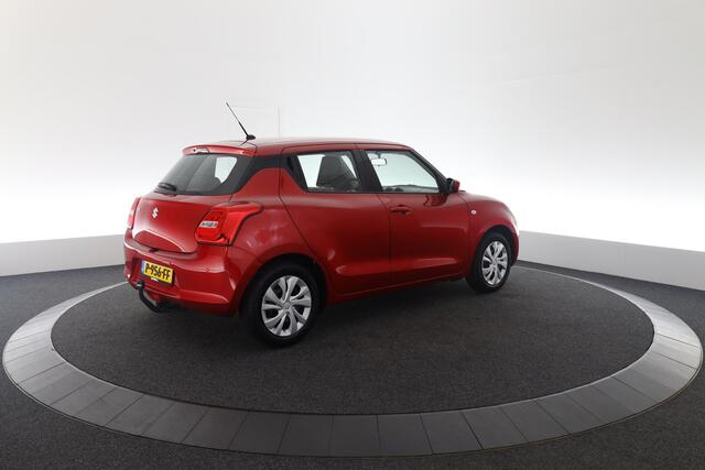 Suzuki SWIFT 1.2 Comfort Smart Hybrid