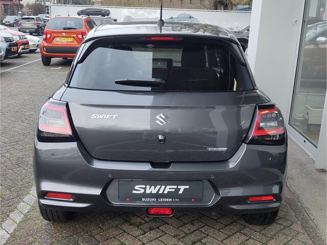 Suzuki SWIFT 1.2 STYLE SMART HYBRID AUTOMAAT | DEMO DEAL! | Garantie tot 2035!