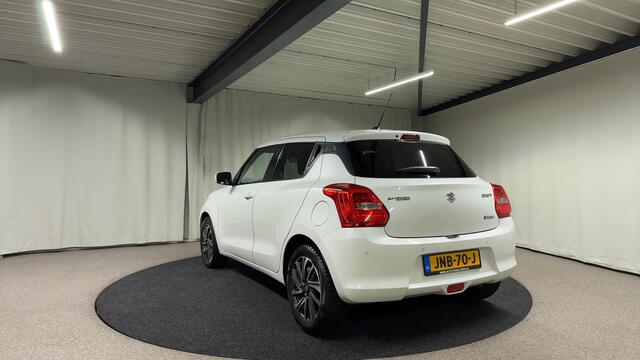 Suzuki SWIFT 1.2 Style Smart Hybrid Navi | Led | Camera