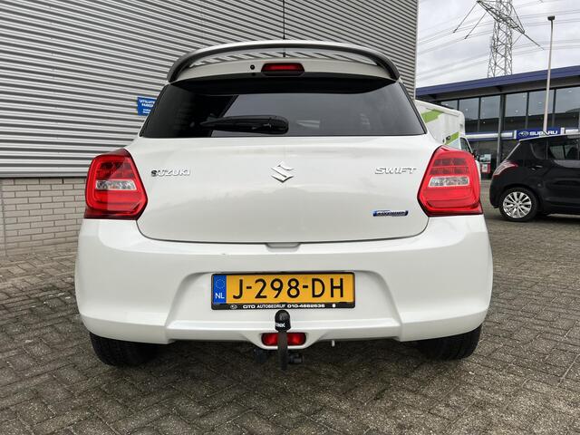 Suzuki SWIFT 1.2 Stijl Smart Hybrid | Trekhaak | Climate Control | Adaptieve Cruise Control | Apple Carplay & Android Auto | Meest Luxe Uitvoering