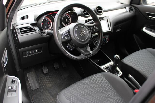 Suzuki SWIFT 1.2 Select Smart Hybrid | CarPlay | Airco | Cruise | Lichtmetaal