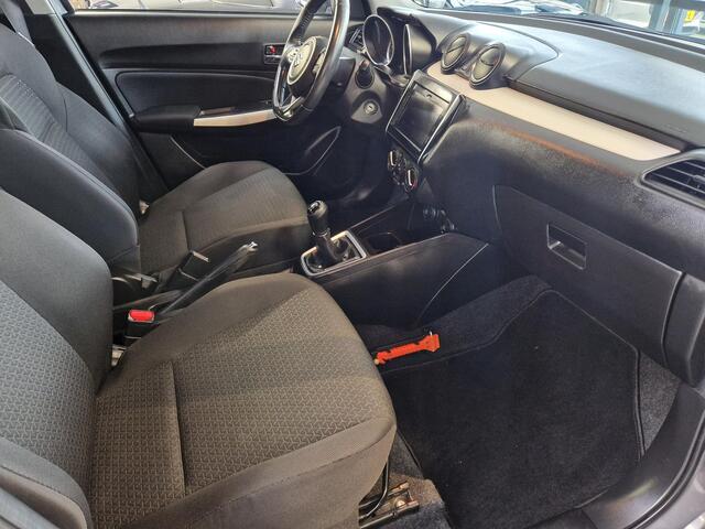 Suzuki SWIFT 1.2 Select | Navigatie | All season banden