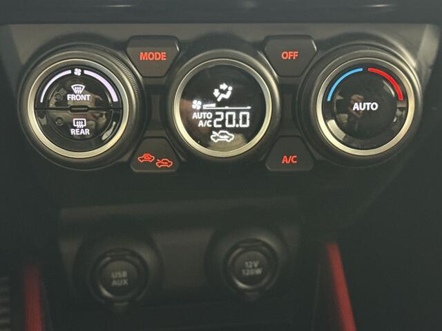 Suzuki SWIFT 1.4 Sport Smart Hybrid | 129 PK | Sportstoelen | Dubbel Uitlaatsysteem