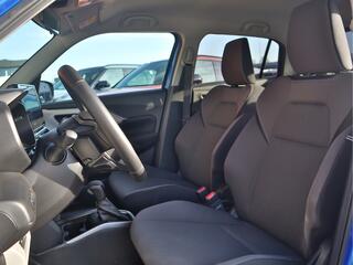 suzuki-swift-1.2-style-smart-hybrid