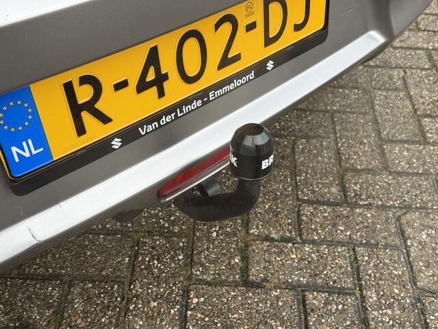 Suzuki SWIFT 1.2 Select Smart Hybrid | 1e Eigenaar Dealer Onderhouden | Trekhaak | Dode hoek detectie | Navi | PDC achter | Ad Cruise |