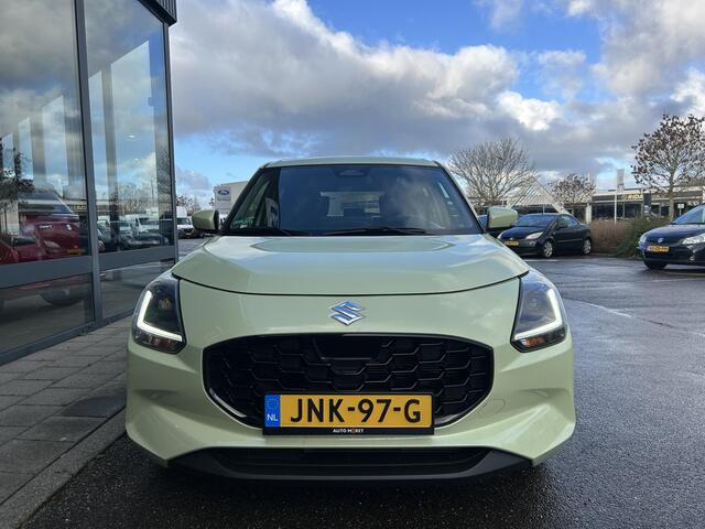 Suzuki SWIFT 1.2 Style Smart Hybrid