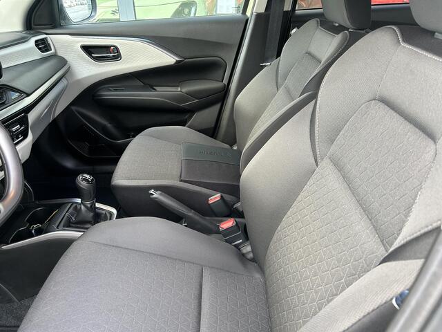 Suzuki SWIFT 1.2 Style Smart Hybrid