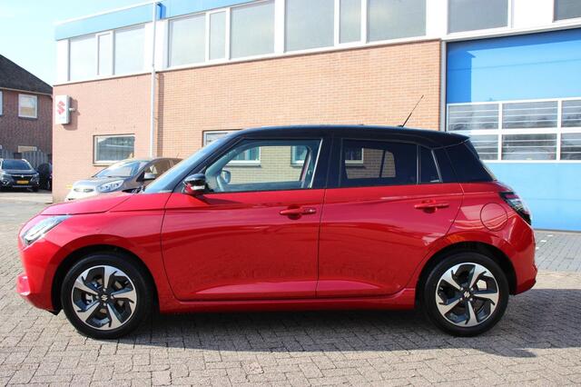 Suzuki SWIFT 1.2 Style Hybrid | ¤ 1.500,- korting! | Direct Leverbaar! |
