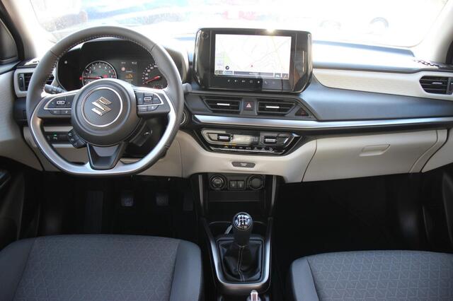 Suzuki SWIFT 1.2 Style Hybrid | ¤ 1.500,- korting! | Direct Leverbaar! |