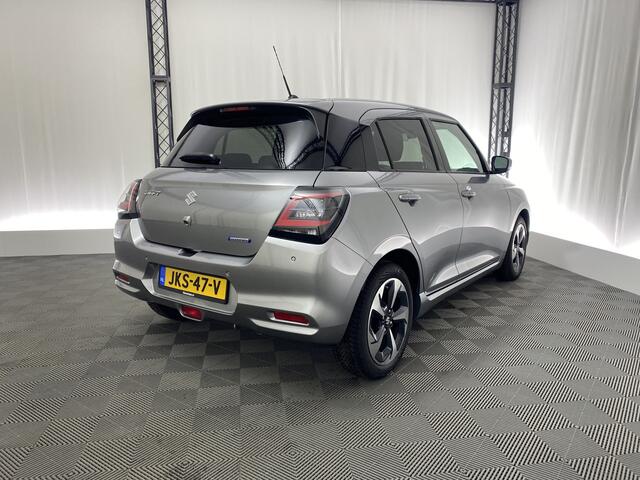Suzuki SWIFT 5-deurs 1.2 Style Smart Hybrid | Apple carplay | Navi | Camera | Dodehoek | Adaptive Cruise |