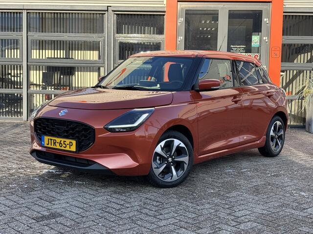 Suzuki SWIFT 1.2 Style Smart Hybrid / Allseason Banden / Navi / Apple carplay / Android Auto /
