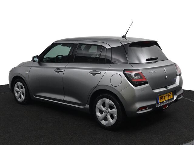 Suzuki SWIFT 1.2 Select Smart Hybrid | Keyless Entry | Stoelverwarming | Navigatie | Parkeercamera | Parkeersensoren Achter |