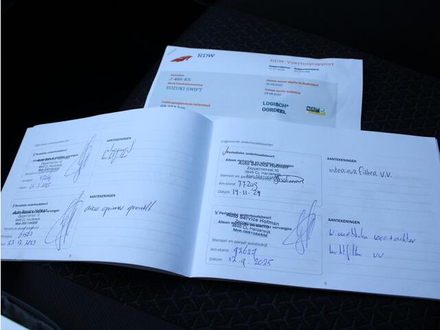 Suzuki SWIFT 1.2 Select CVT Automaat Carplay/Android Auto, Stoelverwarming, Achteruitrijcamera, Bluetooth