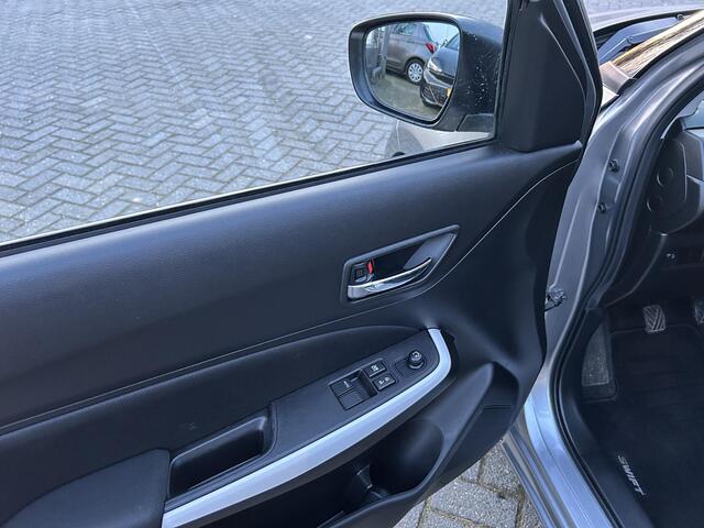 Suzuki SWIFT 1.2 Comfort Smart Hybrid