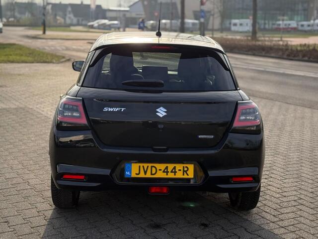 Suzuki SWIFT 1.2 STYLE SMART HYBR. KEYLESS ECC CAMERA NAVI ADD. CRUISE