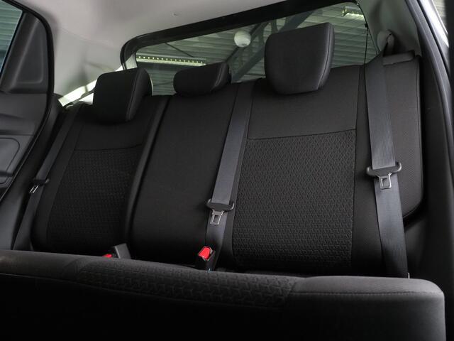 Suzuki SWIFT 1.2 Style Smart Hybrid