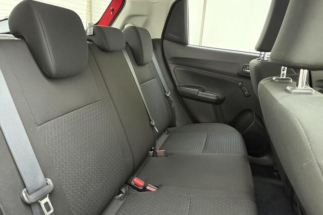 Suzuki SWIFT 1.2 Comfort Smart Hybrid 90pk | 5 Deurs | Airco | Radio CD | Bluetooth | Centrale Vergrendeling | 1e Eigenaar | Dealeronderhouden