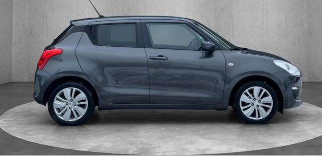 Suzuki SWIFT 1.2 5DRS APPLE P-CAM STOELVERW. ALL SEASON
