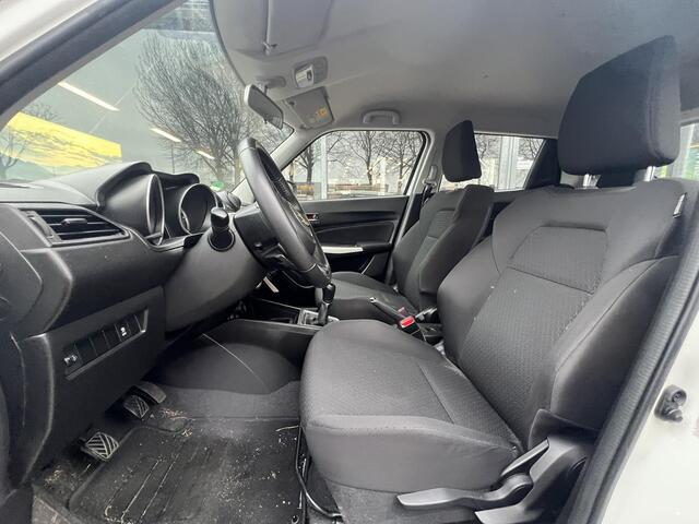 Suzuki SWIFT 1.2 Comfort | 16" Lichtmetalen velgen | Bluetooth | Airco | Cruise Control