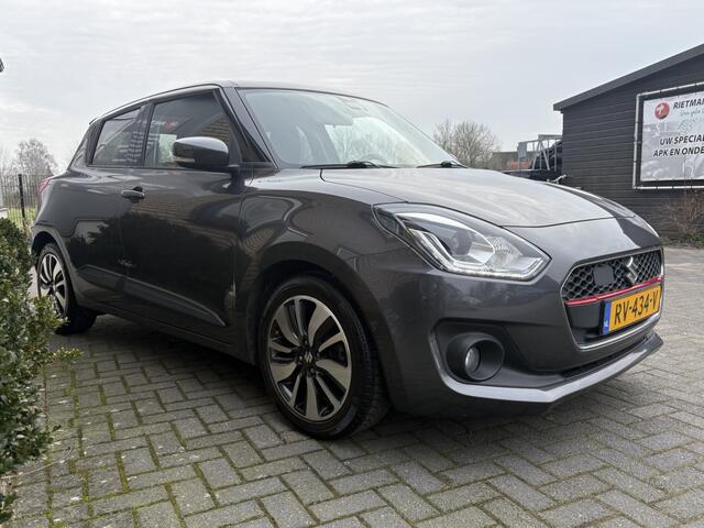 Suzuki SWIFT 1.0 Stijl Smart Hybr CARPLAY-CAMERA-TREKHAAK