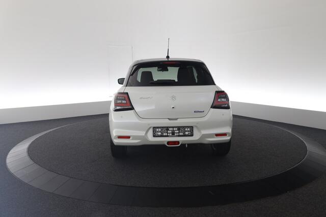 Suzuki SWIFT 1.2 Style Smart Hybrid